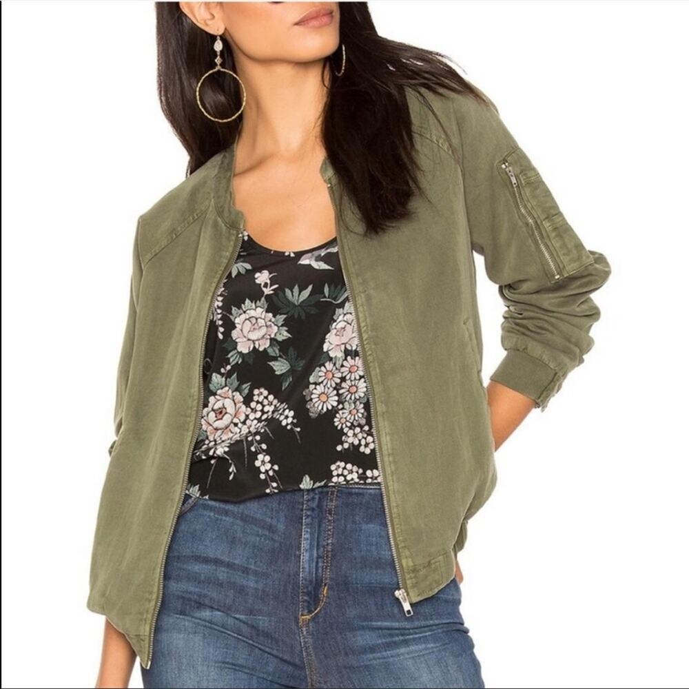 Sanctuary green bomber jacket